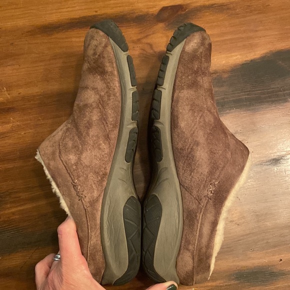 Merrell Suede Moccasins - Picture 3 of 5